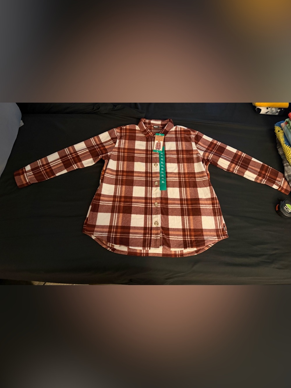 Women’s Eddie Bauer Microfleece plaid shacket with pockets NWT in size XL